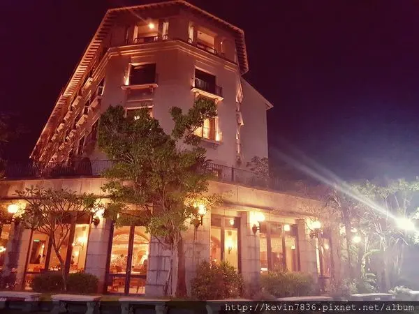 <煙波大飯店-新竹湖濱館>在飯店裡有卡樂次元星球樂園孩子們遊玩好去處,大人們放鬆度假好選擇,讓人慵懶舒服宅在這度假的fu