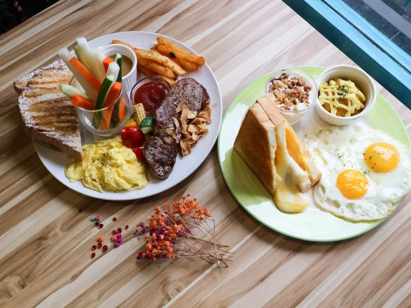 (淡水區美食)淡水新市鎮-輕軌沿線海維克早午餐(海維克餐桌)/淡水早午餐/寵物友善餐廳