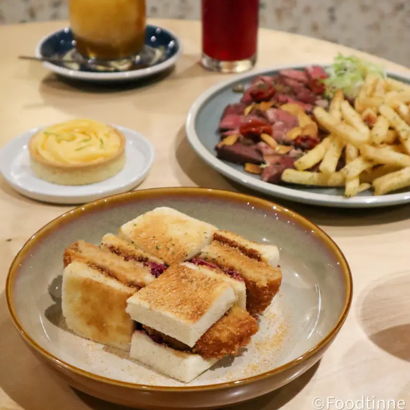 【GinGin Coffee Company｜忠孝新生咖啡廳 】忠孝新生平日不限時咖啡廳 餐點不雷 價位適中 白天也有提供酒類 舒適環境坐一下午都不是問題 台北咖啡廳