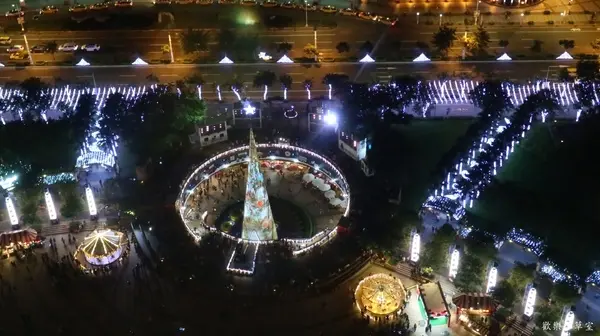 充滿歡樂的2017新北耶誕城@板橋捷運站