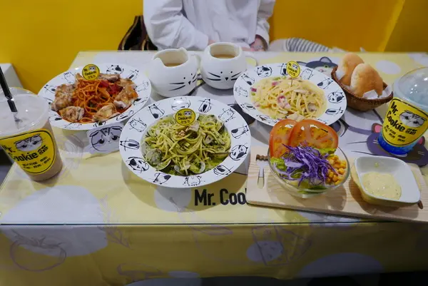 1061203[禮官三小愛地球]台中市北區mr. cookie貓寵物友善餐廳超萌又美味的美食與飲品網紅超愛打卡地點一中商圈新亮點