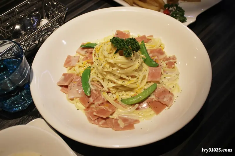 洋城義大利餐廳  |  前鎮光華店  |  義大利麵  |  義式燉飯  |  歡樂拼盤