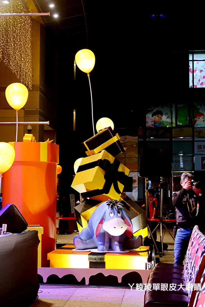 可愛小熊維尼聖誕裝置和巨型聖誕樹～新竹聖誕節最夯打卡地標