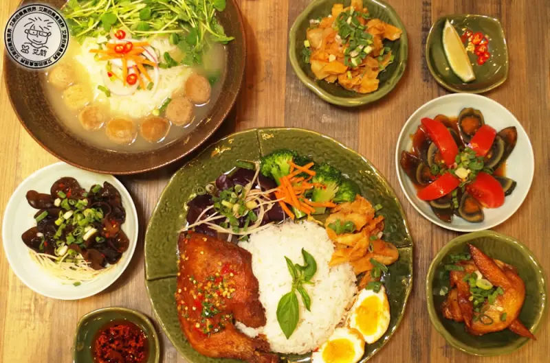 搭著Tuk tuk一秒來到泰國街頭．台北也可以吃到正宗泰式小吃．泰滷 SIR - 泰味.涼拌.熱滷［二訪］