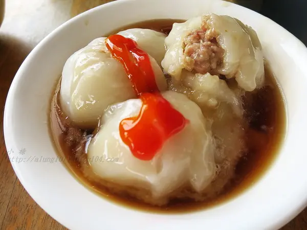 銅板美食          ..億富肉圓              