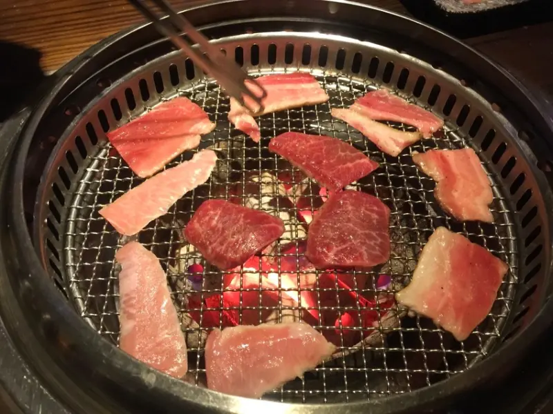 【新北市新店區 / 燒烤 / 捷運大坪林】來大口吃肉吧 新店中正路美食 好男人燒肉酒食館