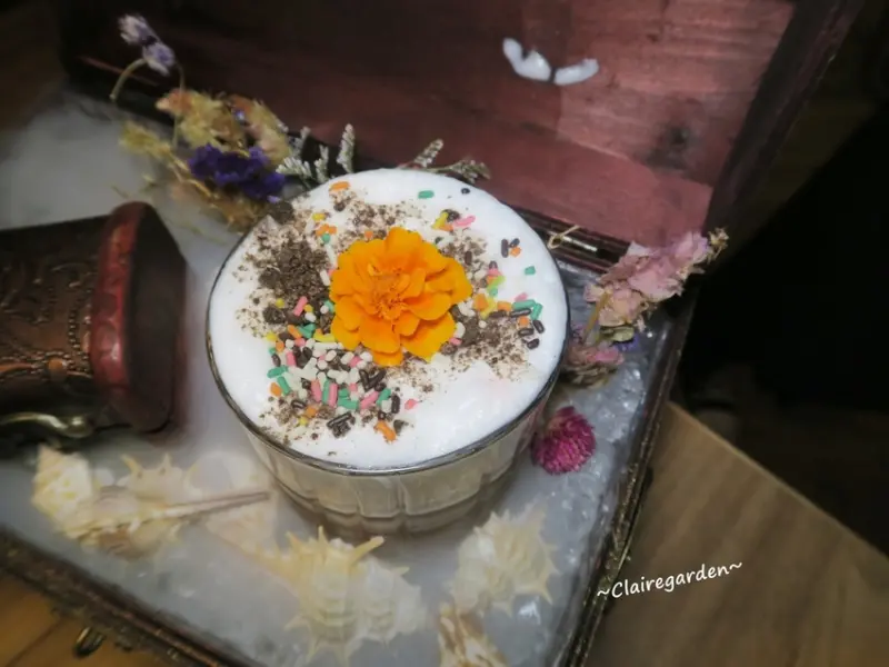 台北 東區 捷運忠孝敦化站 悄悄話餐酒館~讓人驚豔的浮誇系調酒。拍照打卡專用調酒 (未滿18歲請勿飲酒)