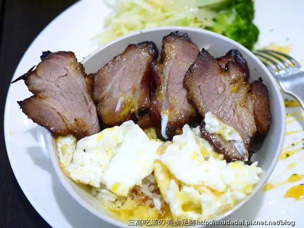 [小店食記] 台北大安－香港全球美食美式餐廳~好味的黯然銷魂飯