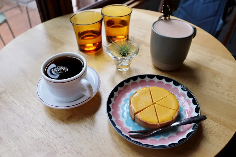 台南｜AKATSUKI 曉咖啡 老屋咖啡館．深夜咖啡館．手沖單品．可可控必訪 - 奇奇一起玩樂趣