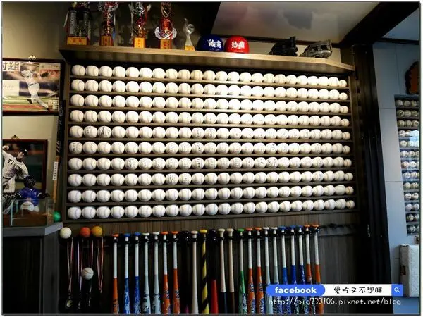 【宜蘭羅東/美食】滿滿棒球收藏品！夢幻湯品再一發~四神豬肚雞超濃郁好喝！勁霸平價熱炒(中午就營業快炒店)