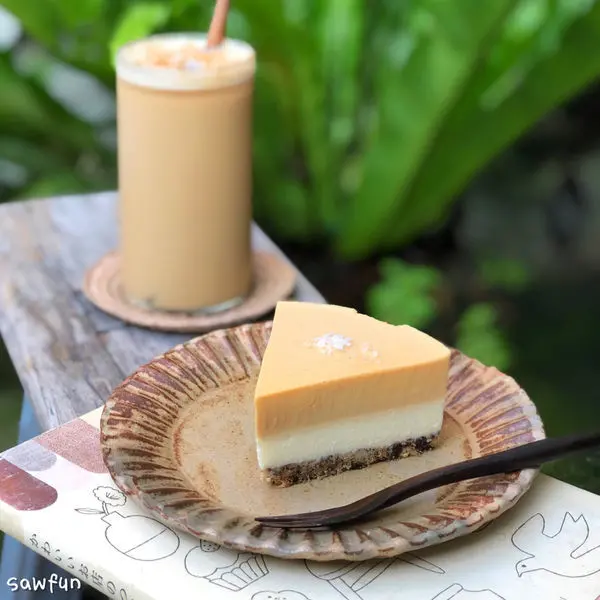 【台中美食】食いしん坊 日系老宅文青咖啡廳 甜點 輕食 下午茶 中興大學美食 誰說台中車站附近沒美食 南區美食