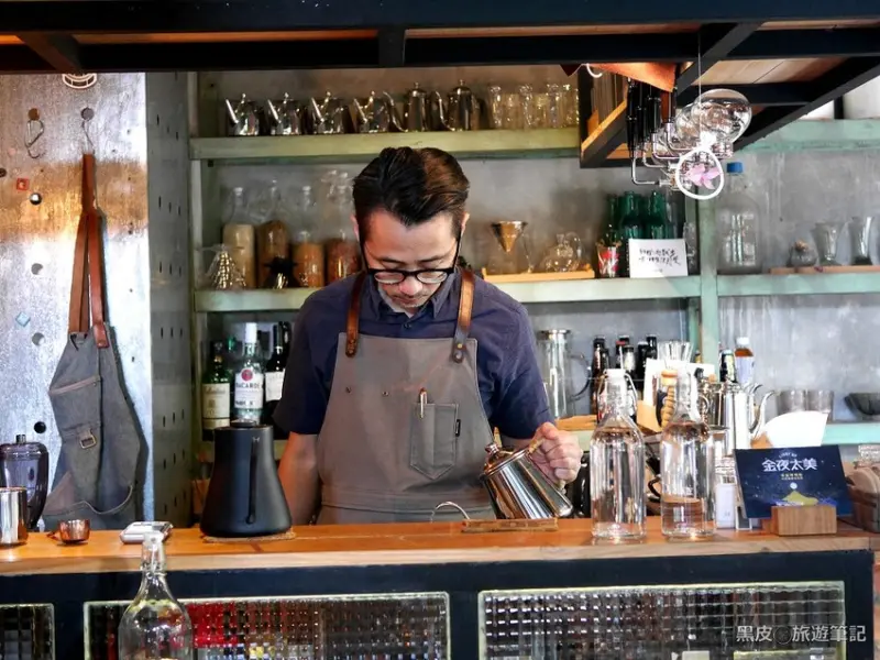 新北瑞芳。散散步咖啡旅宿│金瓜石祈堂老街祕境咖啡廳，在光陰中找尋最純粹的夢想 - 黑皮的旅遊筆記