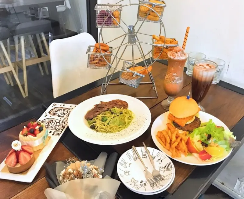 悠閒午後好去處─隱藏在巷弄內的下午茶甜點【美食】─徒步3分‧小食光─中山國中站─早午餐─台北松山