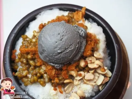 當肉鬆遇見了綠豆;當麵茶碰上了湯圓，桃園唯一一家好吃的肉鬆冰就在這裡!!