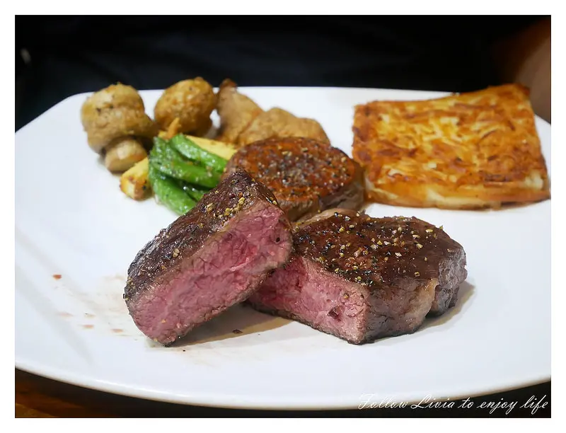 美食餐廳║新北市三重區 BangBang美式餐廳 三重 美式餐廳 五星級牛排/高CP漢堡 ❤跟著Livia享受人生❤