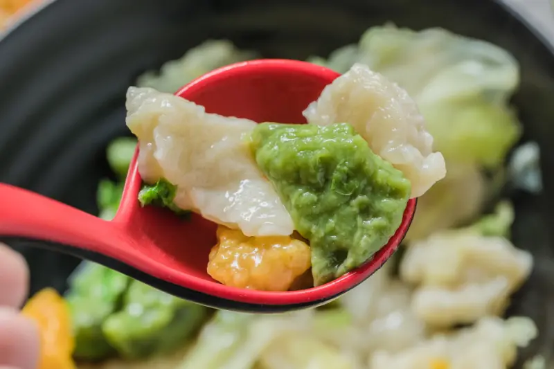 高雄美食 - 大寮萬客臨早午晚餐 x 還有色色的三色麵疙瘩