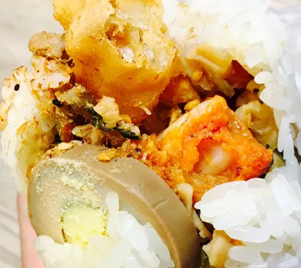 【亞東醫院】開心飯糰1號站│種類豐富多樣的好吃飯糰