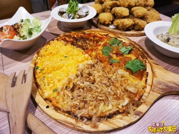 台中南屯美食披薩吃到飽》喬e歐爸爸菜單價位大公開！台中CP值最高的手工披薩炸雞吃到飽～台中公益路大墩路必吃美食小吃餐廳推薦。