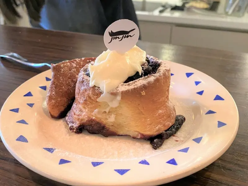 【台中 甜點】Jinjinstudio私宅甜點，就該跟咖啡在一起的甜點。