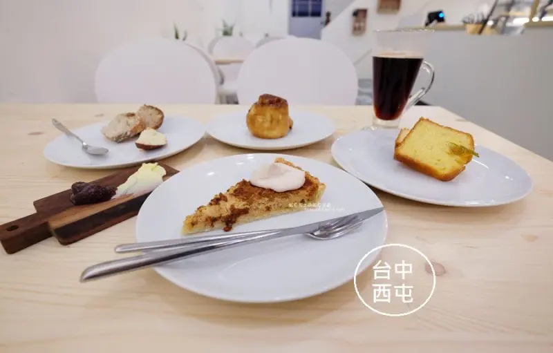 台中西屯│茉娜mana-中科商圈的藍帶廚藝學院之烘焙好食甜點咖啡推薦 - 藍色起士的美食主義