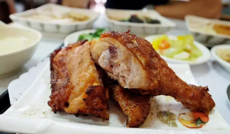 台中西區│上寶茶行-台中泡沫紅茶店推薦.雞腿簡餐米血豆干再來杯泡沫紅茶 - 藍色起士的美食主義