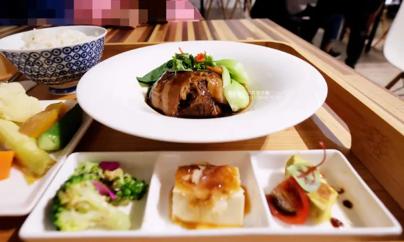 台中北區│合是match market農食藝-新鮮食材.用心餐點 - 藍色起士的美食主義