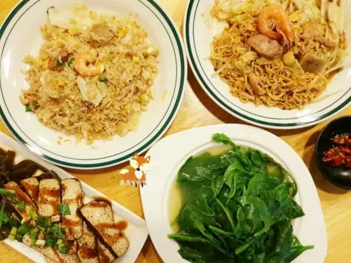 台中南屯 │ 金門小食店 不用到金門也能吃到 征服無數阿兵哥味蕾特色小吃炒泡麵