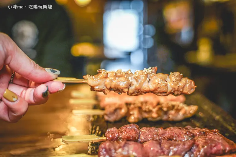 武侍酒居酒屋 ▏日本古屋造型門面超霸氣 南港超人氣串燒居酒屋！！。串燒烤物、朋友小酌、聚餐餐廳推薦。捷運南港展覽館站