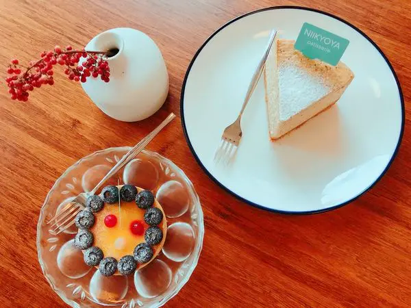 桃園✿ 春好咖啡.米食 Haruyoshi✿溫暖系~手作甜點 ! 春好米食下午茶推薦~ 起司蛋糕與檸檬塔都好好吃呢!