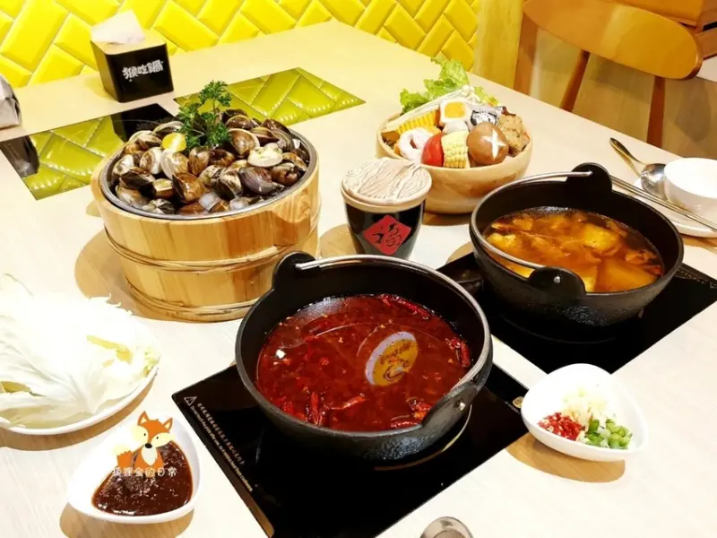 台中南屯 │ 猴吃鍋 MonkeyEatsPot 高CP推薦鍋物 霸氣兩斤蛤蠣兩斤蝦超滿足 人氣手工泡菜鍋必點