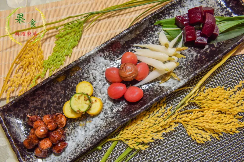 【食-基隆安樂區】果食料理廚房❤一人只要３６０元就能品嚐到的無菜單料理❤隱藏版越南火鍋❤不添加人工調味劑的優質餐廳