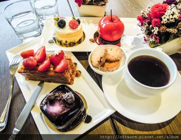 新竹好吃法式甜點推薦 輕地方 Wind Scape 四紅果櫻桃幕斯 百香果黑巧克力幕斯 南瓜乳酪蛋糕 花神咖啡(甜點菜單介紹)...