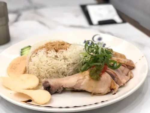 【台中。西區】MAMAK檔 星馬料理。馬來西亞大排檔料理，勤美綠園道新亮點