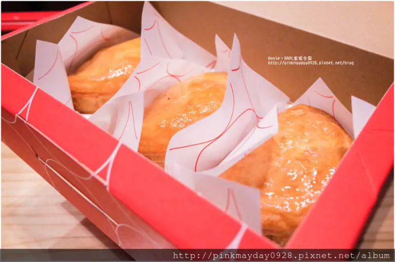 ✿台北✿ 海外首店！來自日本北海道的蘋果派 現烤出爐熱呼呼 真材實料蘋果塊 但要價不便宜阿 ➜ RAPL澎派令果