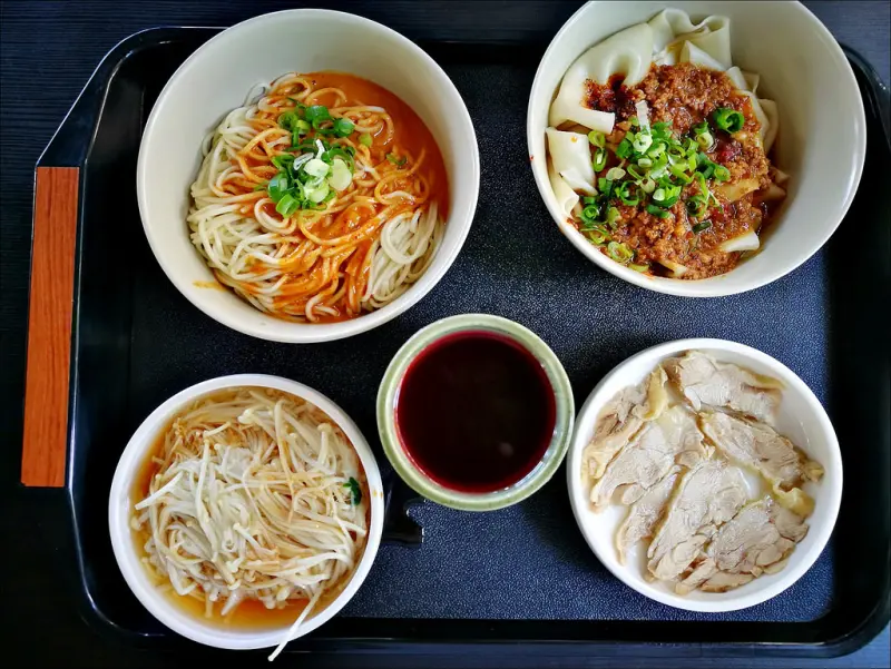 [台中] 麵粉遇見水 霧峰光復新村推薦美食 手工拉麵Q味道好吃
