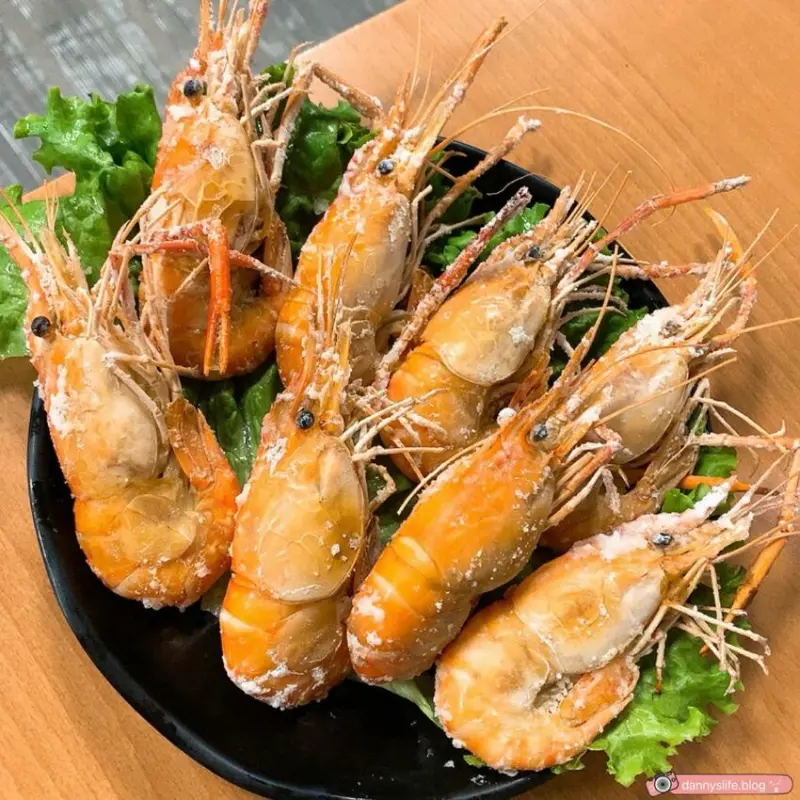 蠔蝦先生│高雄美食。新鮮生蠔、泰國蝦，疫情期間外帶/外送，三菜一湯、五菜一湯，菜色天天變化～買五天送一天！丹尼的吃喝玩樂 dannyslife.blog