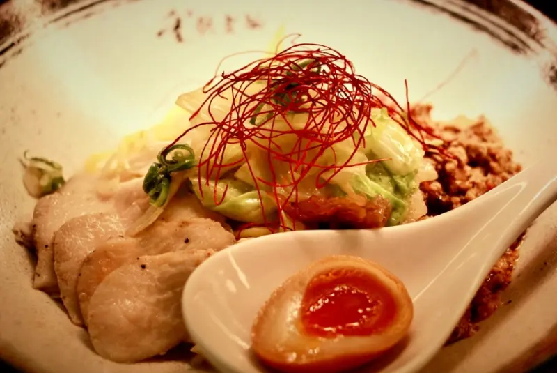 【桃園】中壢重熙老麵，隱身在巷弄內的拉麵店，要不是找車位還挺難發現