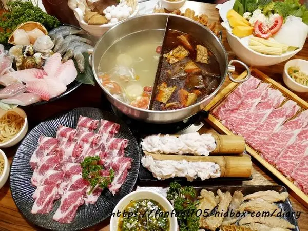 【東區麻辣鍋】老鼎旺川味鍋物-仁愛總店 #老鼎旺 #老鼎旺麻辣鍋 #大安區鍋物 #大安區麻辣鍋 #東區麻辣鍋 #北市麻辣鍋 #功夫銷魂麵 #銷魂麵 #天下第一爪 #老鼎旺鳳爪 #化骨綿爪