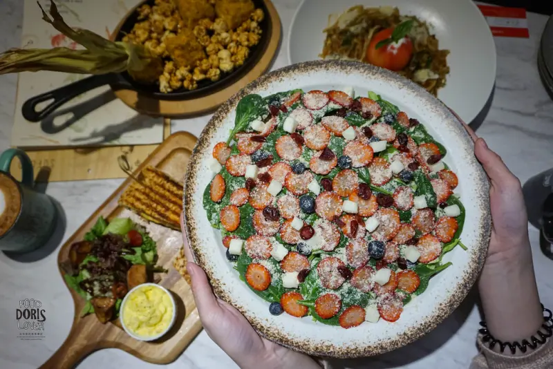 《食記》台北中山【SUFOOD舒果】全新蔬食概念店X創意蔬食料理X文青最愛X草莓波菜沙拉X南京復興捷運站