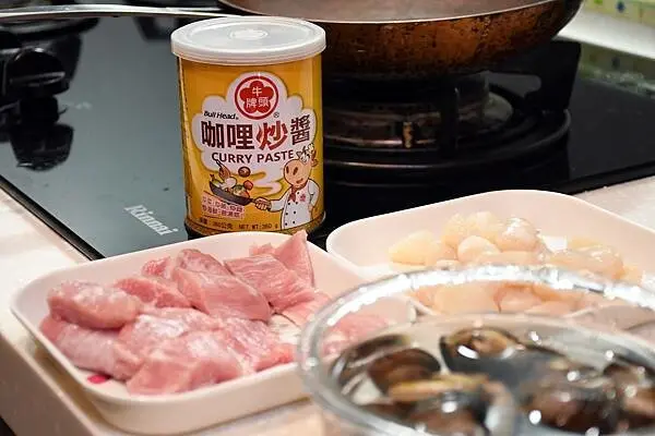 全聯購物經驗分享【牛頭牌咖哩炒醬】解救下課後飢餓的小孩、打造快樂的煮婦媽咪！