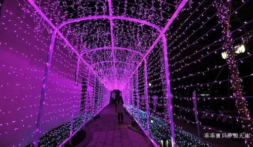 【竹北 / 試營運 活動】6+PLAZA 廣場。粉紅的浪漫夜景妝點高鐵特區