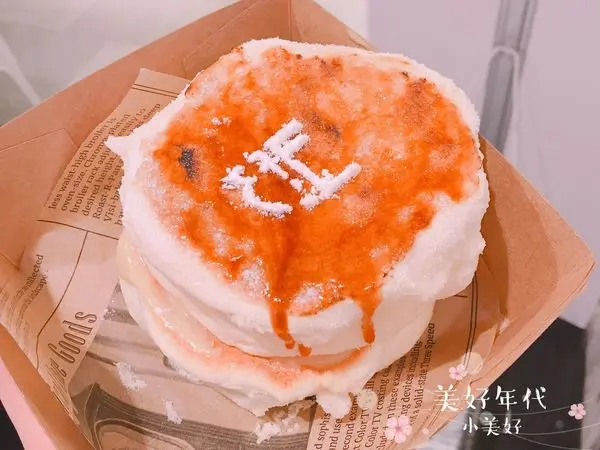 (美食)北市西門 「美好年代-小美好」IG話題打卡人氣美食是它!珍珠奶茶車輪餅、舒芙蕾厚鬆餅平價又美味!!!