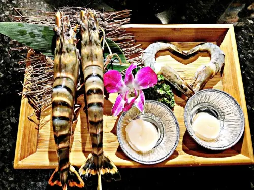 Oborozuki朧月日式炭火燒肉酒館              