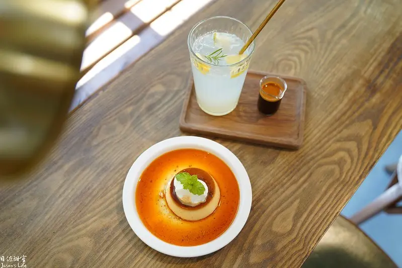 【彰化員林│美食】日佐甜室。員林下午茶推薦，昔日醫院改建為咖啡甜點店，超級推薦日式焦糖烤布丁