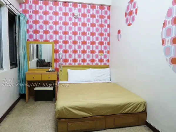 來去住一晚 7    ..高雄勞工育樂中心獅甲會館              