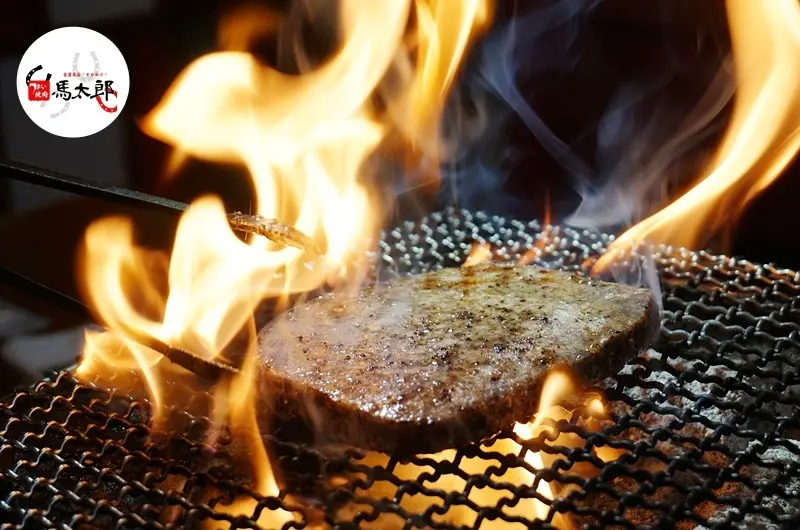 【馬太郎焼肉】單身經濟夯，一人燒肉當紅，獨享炭火燒肉套餐＋飲料冰沙無限暢飲，最低只要170元！