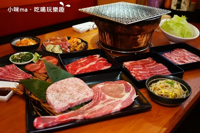 馬太郎燒肉 ▏中山站燒肉吃到飽。A5和牛、雪花牛小排、牛舌、和牛漢堡排 燒肉放題一人只要799元。飲料喝到飽。捷運中山站