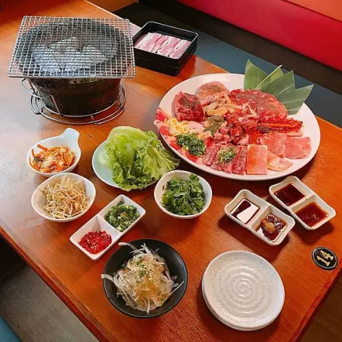 肉控大胃王快來吃吃看！日式燒烤吃到飽，還有和牛漢堡排 | 【台北市中山區-中山站】馬太郎燒肉