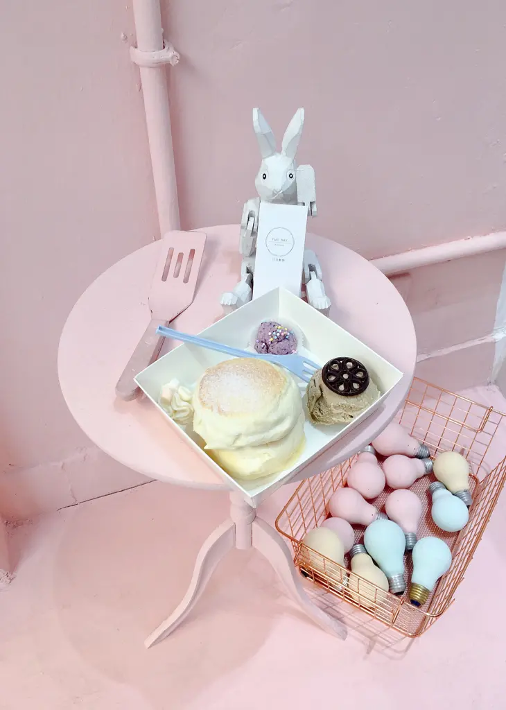 | Taiwan Taichung  台灣 台中 西屯區 ☻ TWO DAY日日鬆餅 | 少女系甜點.平價.高CP值.日式舒芙蕾鬆餅