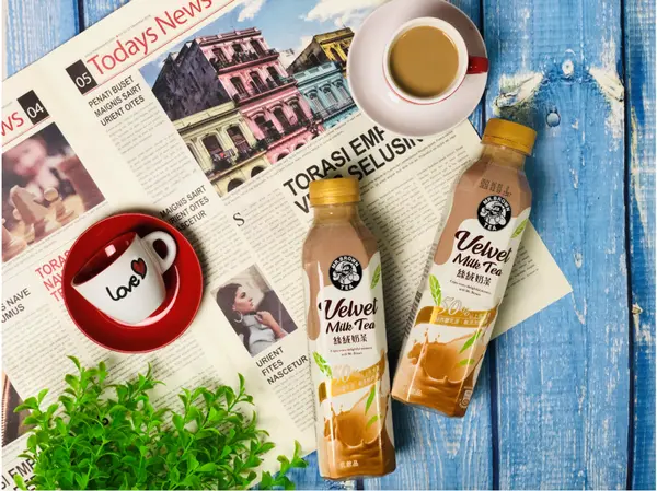 【飲品】伯朗絲絨奶茶 x 無添加奶精，50% 以上乳含量！茶味厚實，奶香濃郁、香滑入口無澀味，不輸手搖飲的甘醇風味║ 奶茶推薦、瓶裝奶茶推薦